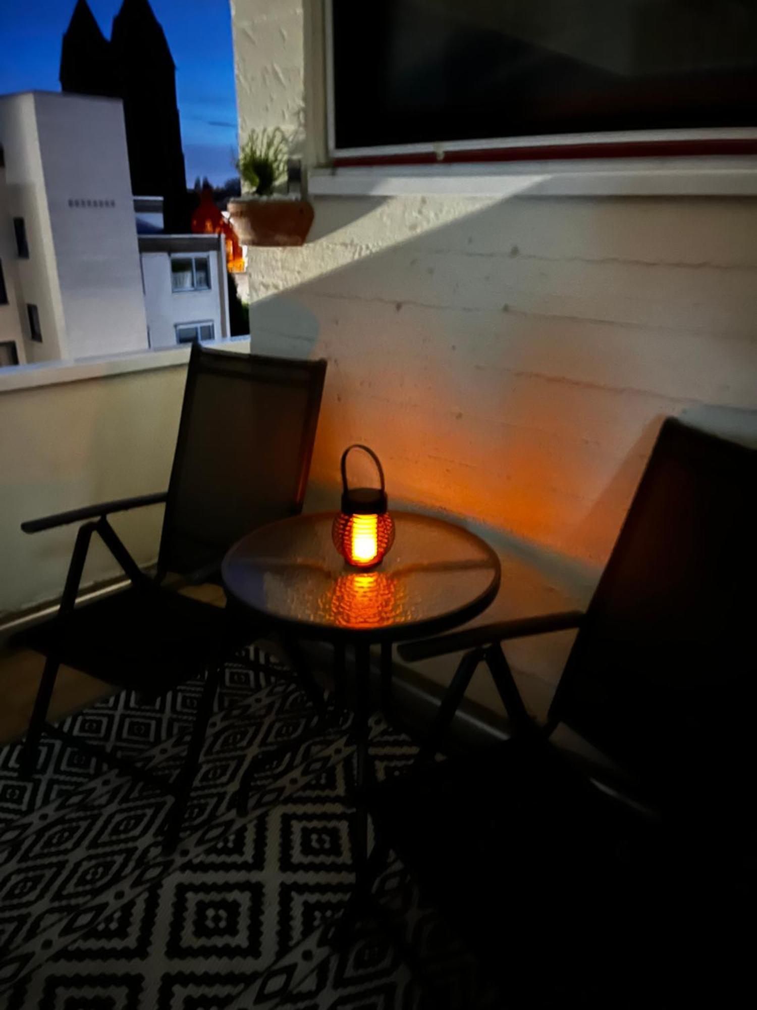 Gemuetliche, Ganze Wohnung In Ruhiger, Zentraler Lage 레버쿠젠 외부 사진